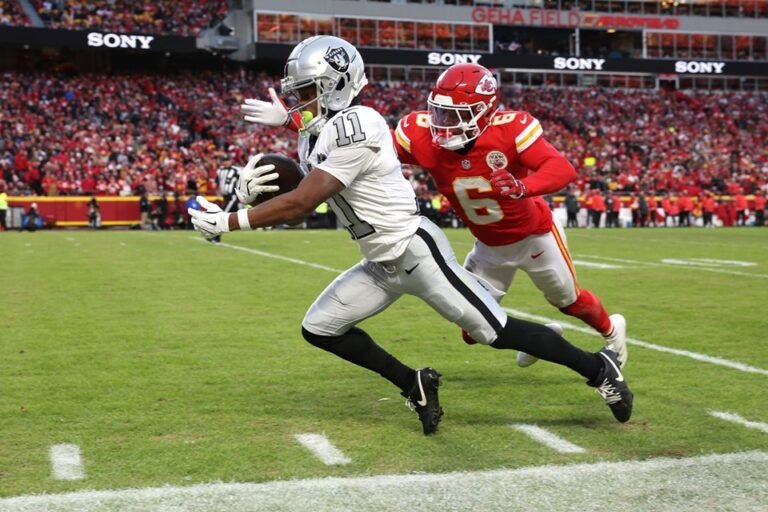 las vegas raiders vs tampa bay buccaneers match player stats